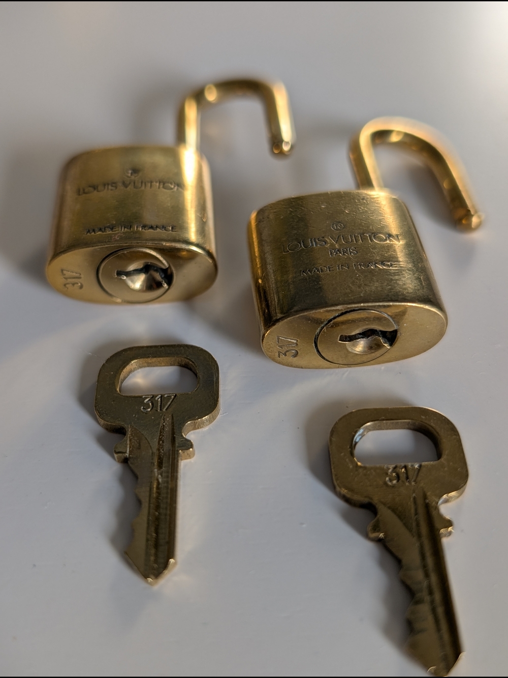 Louis Vuitton #317 Gold Padlock Set (2) with Keys